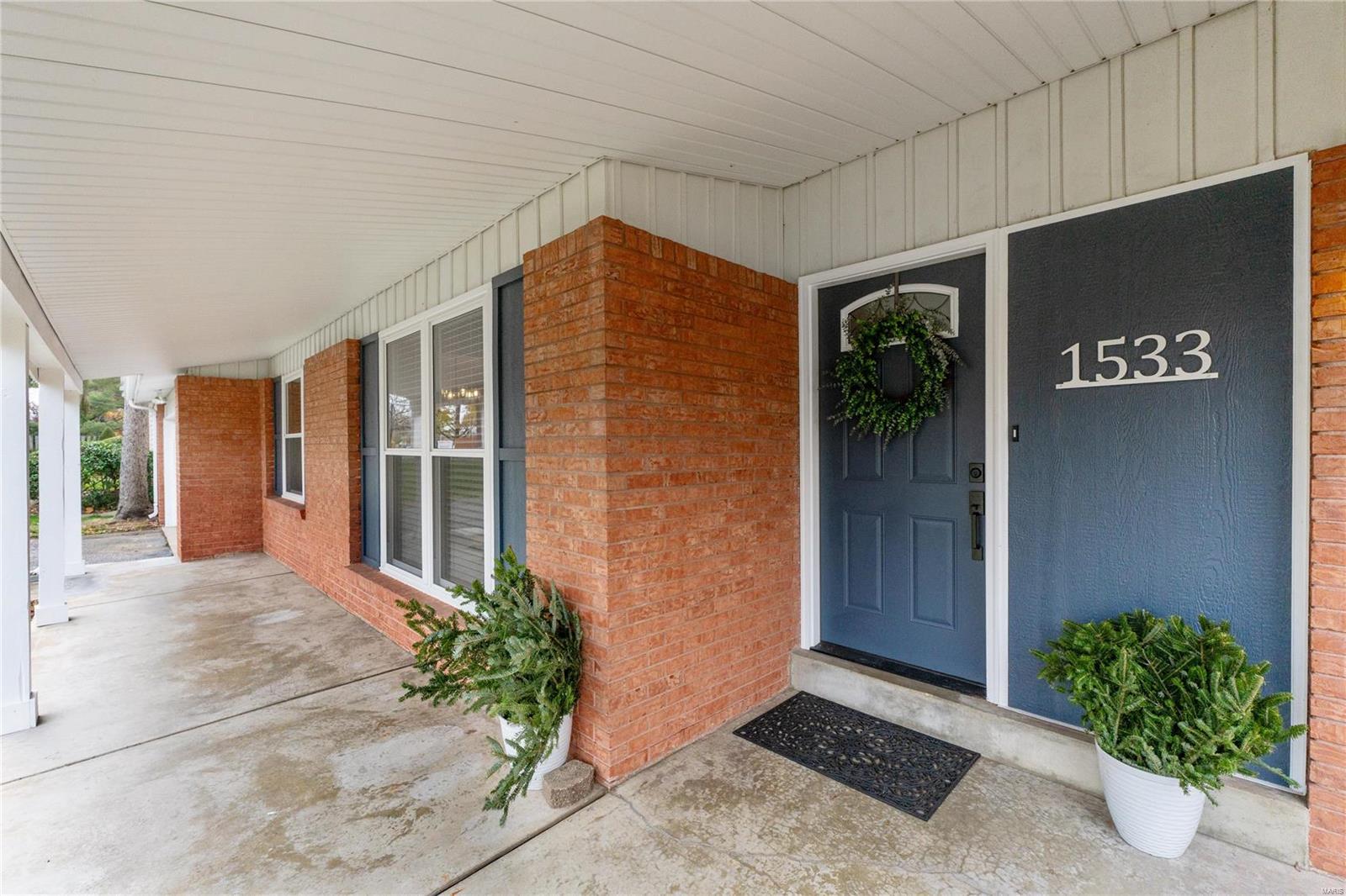 1533 Craig Road St. Louis, MO 63146 - Photo 4 of 44 Gallery Image 4