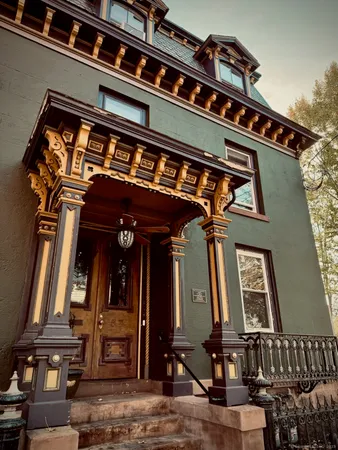 $2,850 | 37 East Pearl Street, New Haven, CT 06513