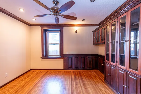 $2,850 | 37 East Pearl Street, New Haven, CT 06513