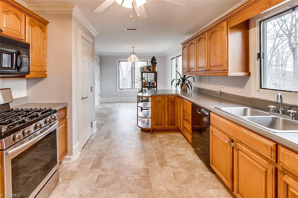 1749 Wicker Lovell Road Randleman, NC 27317 - Photo 8 of 30 Gallery Image 8