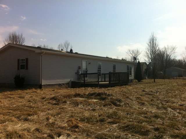 3369 Kilgore Road Avoca, MI 48006 - Photo 3 of 14 31096302-2.JPG
