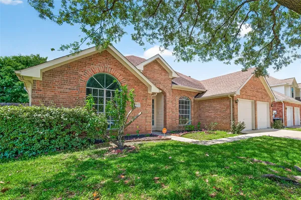 $1,995 | 13815 Daehne Drive, Houston, TX 77014