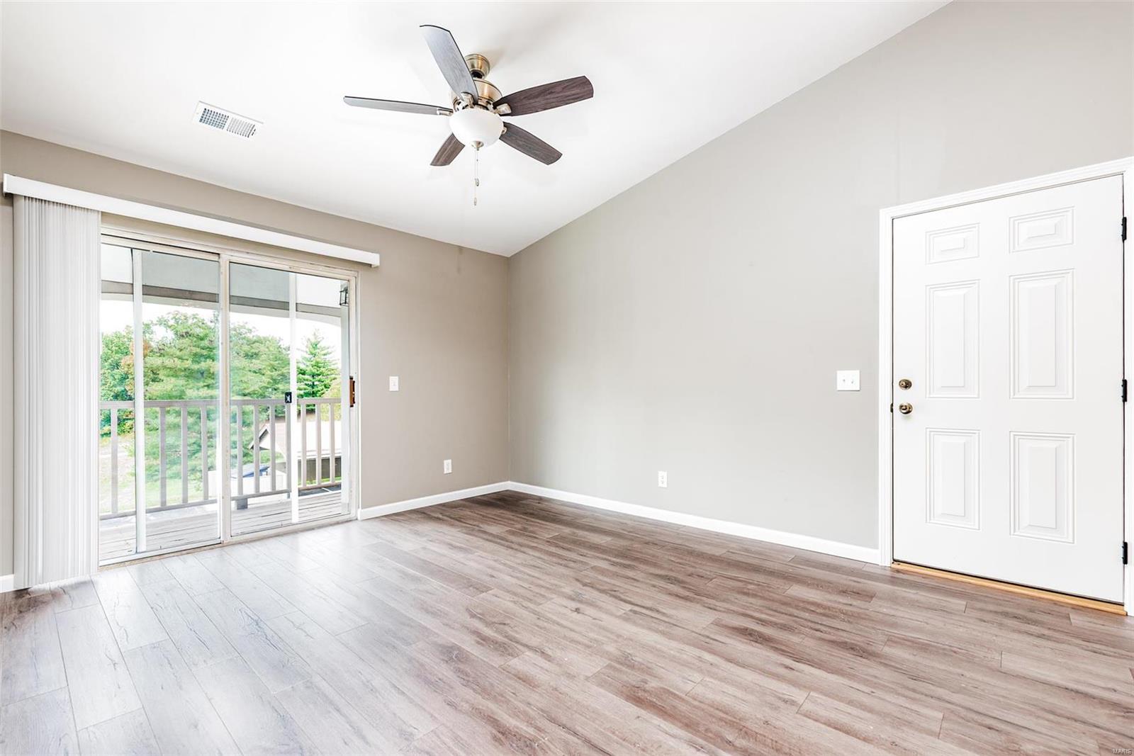 757 Ridgeside Drive, Unit L Ballwin, MO 63021 - Photo 6 of 17