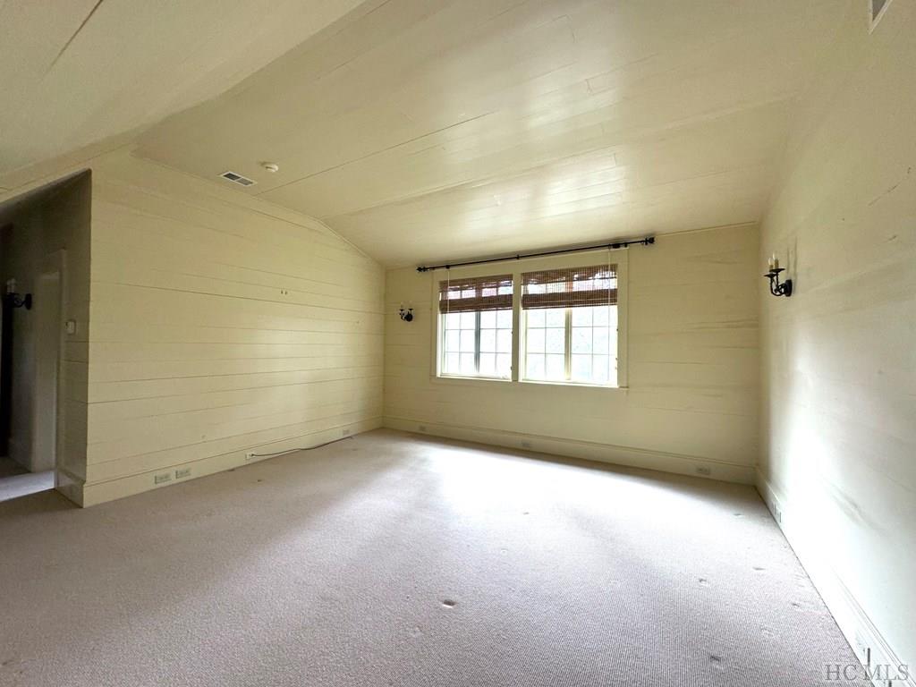 195 Gristmill Ridge Highlands, NC 28741 - Photo 16 of 18 Gallery Image 16