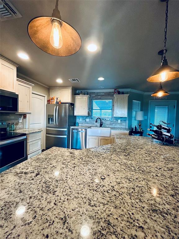 443 Downsville Road Robinson, TX 76706 - Photo 9 of 18 Gallery Image 9
