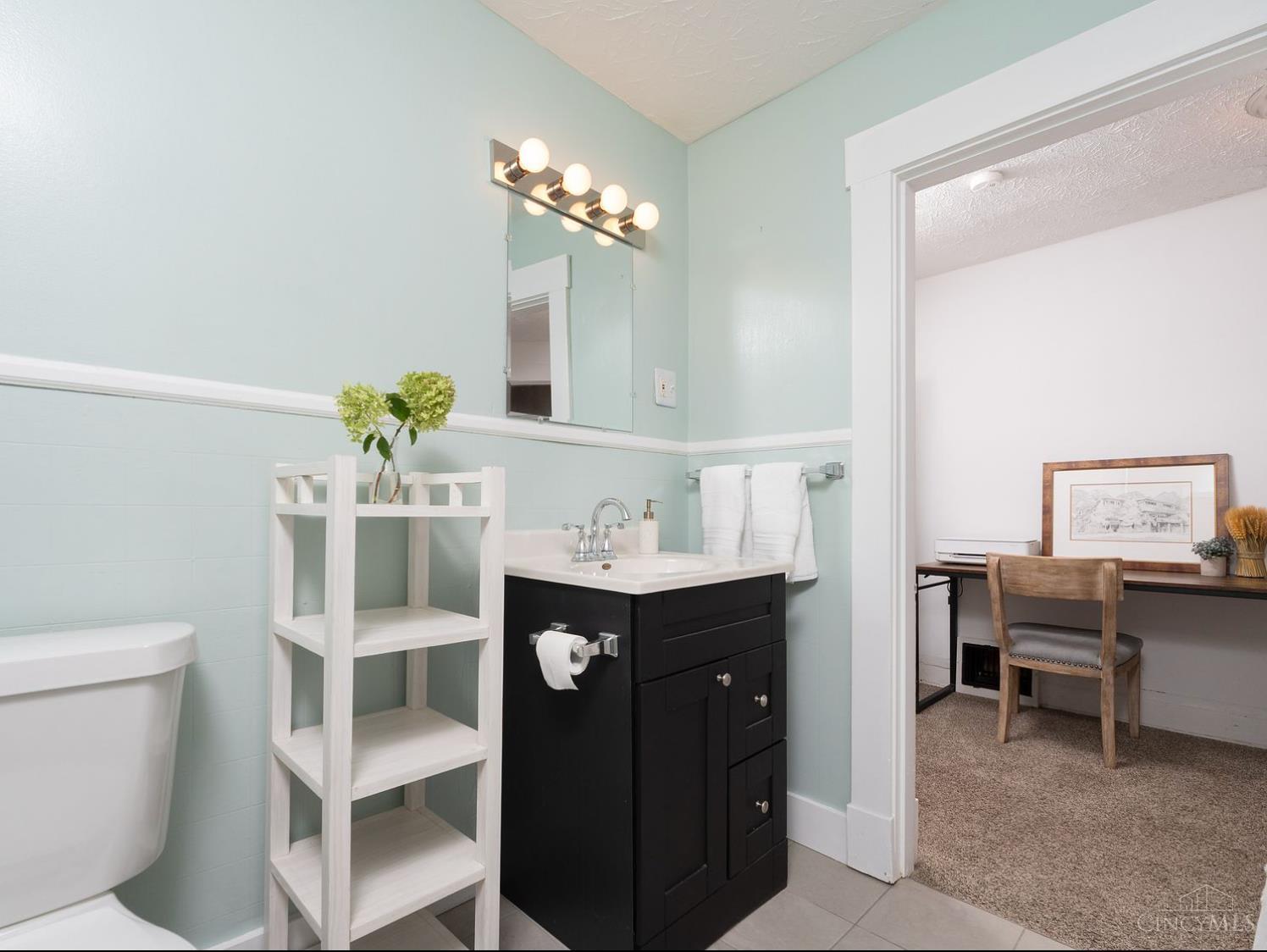 6734 Roe Street Cincinnati, OH 45227 - Photo 25 of 32 Gallery Image 25