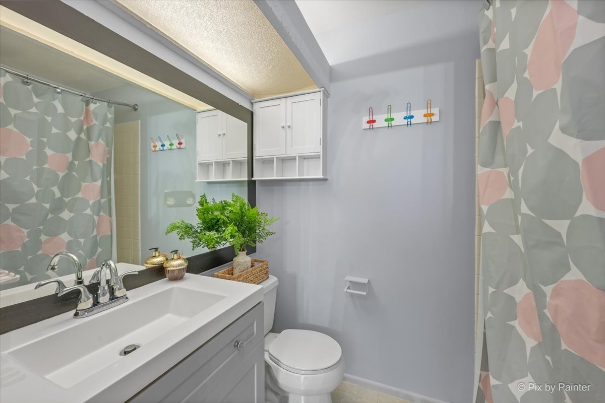 44 Silver Tree Circle Cary, IL 60013 - Photo 21 of 28 Gallery Image 21