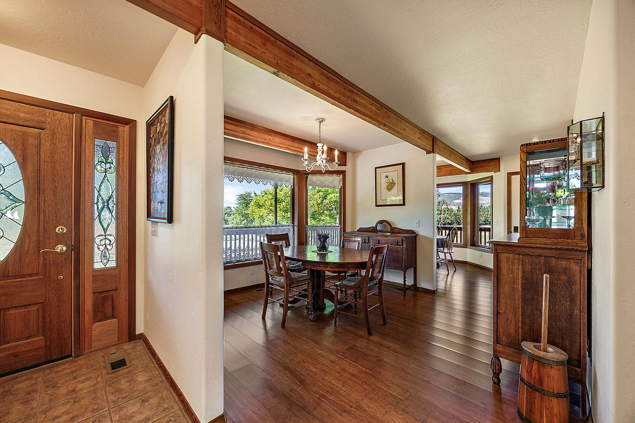 705 Foss Road Talent, OR 97540 - Photo 15 of 93 Dining Room