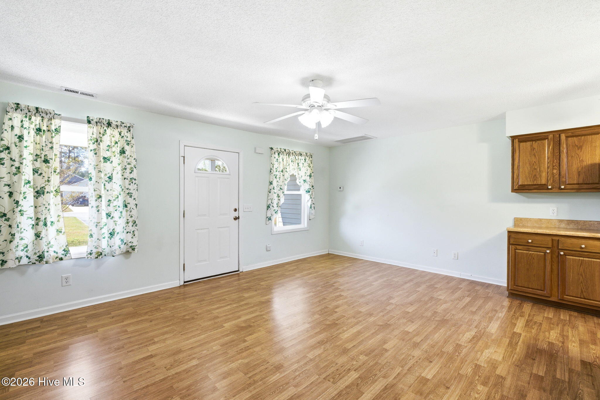 130 Fairview Road Leland, NC 28451 - Photo 6 of 36 shniderproductions.com-8