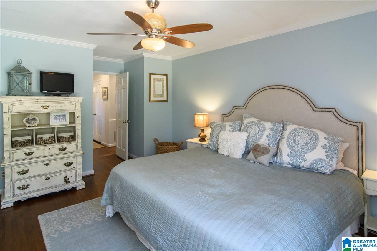 2805 Green Valley Road Birmingham, AL 35243 - Photo 28 of 50