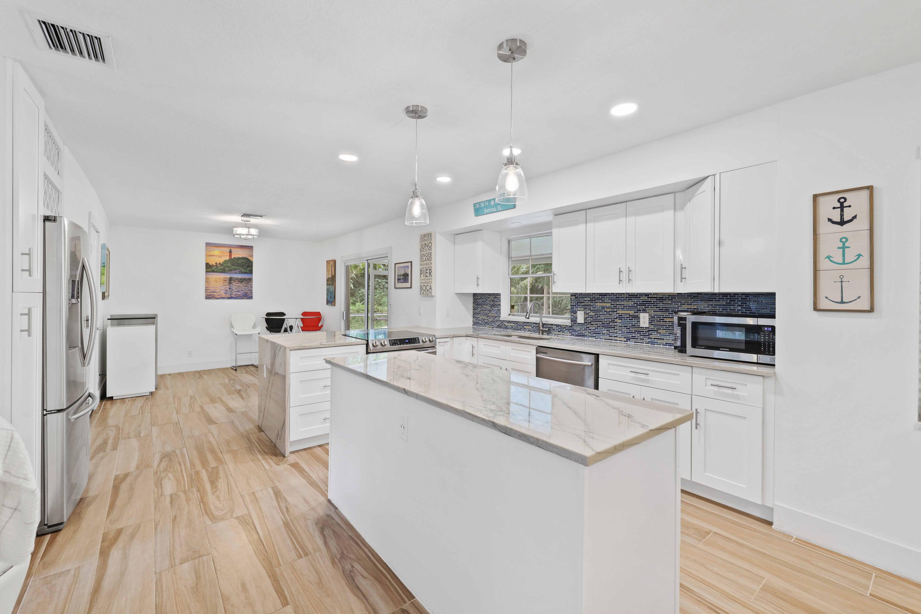 5554 Hibiscus Road Jupiter, FL 33458 - Photo 16 of 66 Kitchen