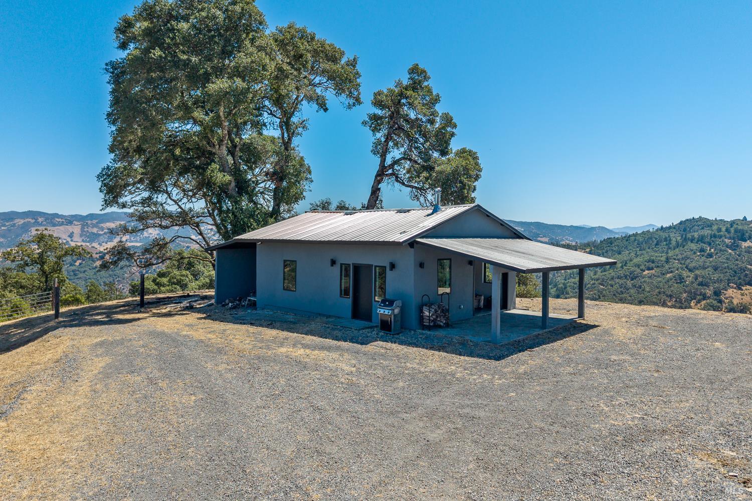18115 Highlands Ridge Road Cloverdale, CA 95425 - Photo 65 of 87 Gallery Image 65