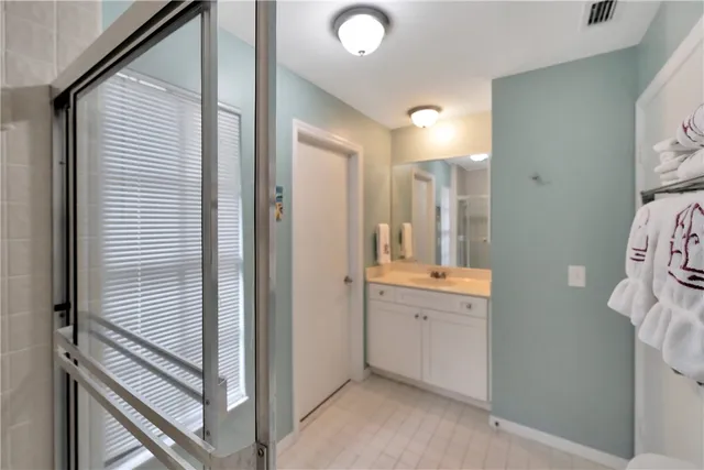 $499,900 | 130 Prestwick Circle, Unit 130, Vero Beach, FL 32967