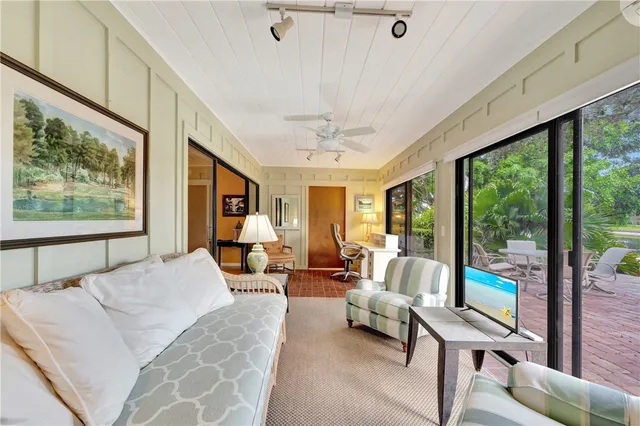 $499,900 | 130 Prestwick Circle, Unit 130, Vero Beach, FL 32967