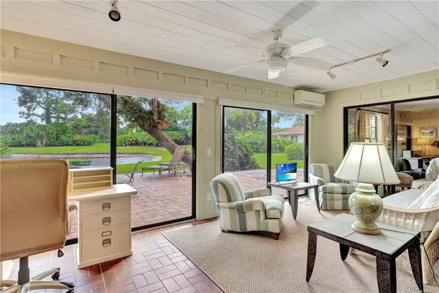 $499,900 | 130 Prestwick Circle, Unit 130, Vero Beach, FL 32967