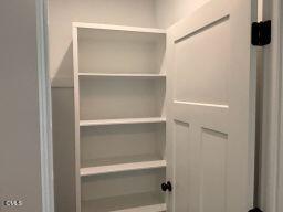 402 Poplar Street Graham, NC 27253 - Photo 20 of 29 19closet2