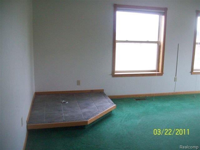12190 Yale Road Yale, MI 48097 - Photo 6 of 13 y6