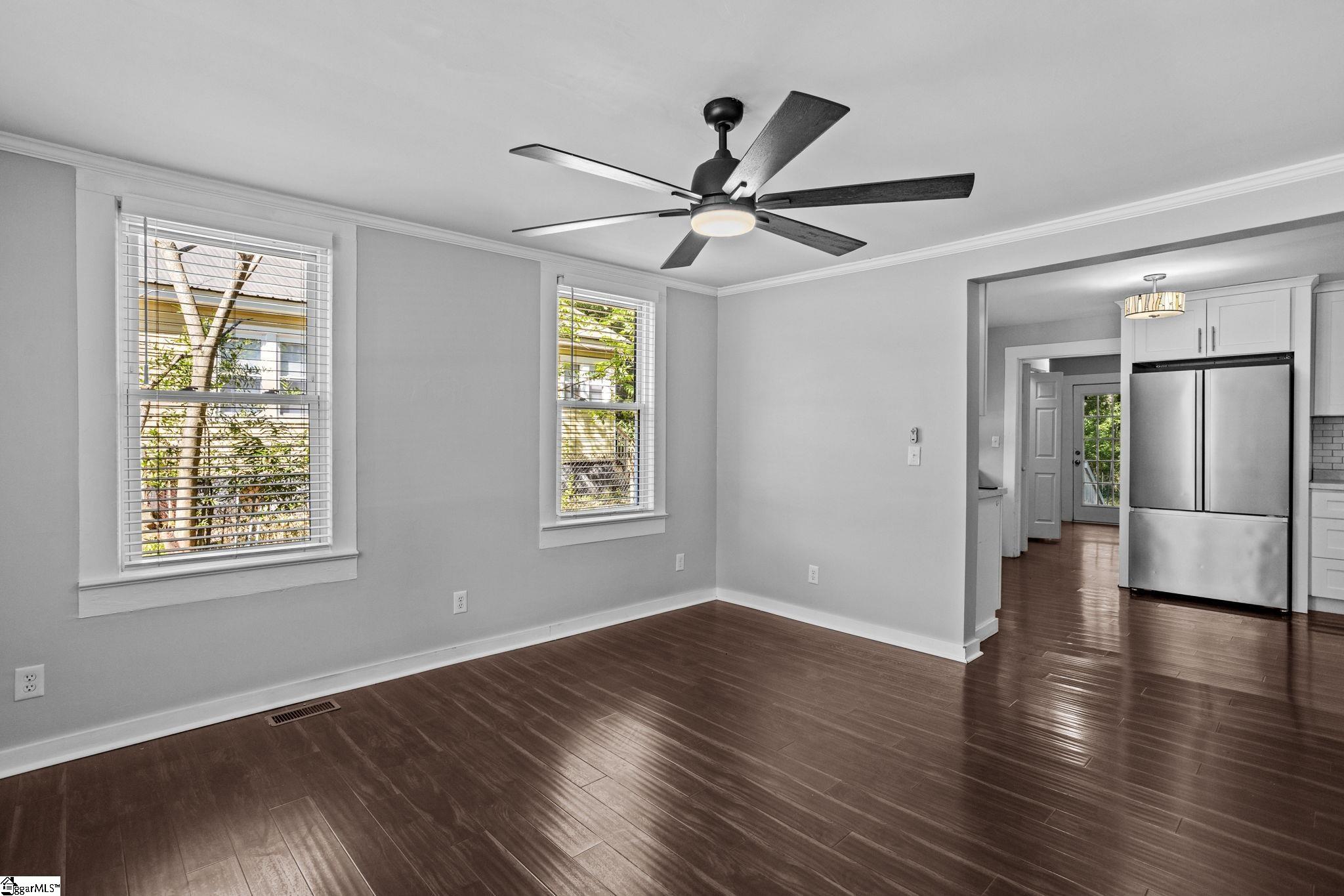 408 South Franklin Road Greenville, SC 29609 - Photo 4 of 24 Gallery Image 4