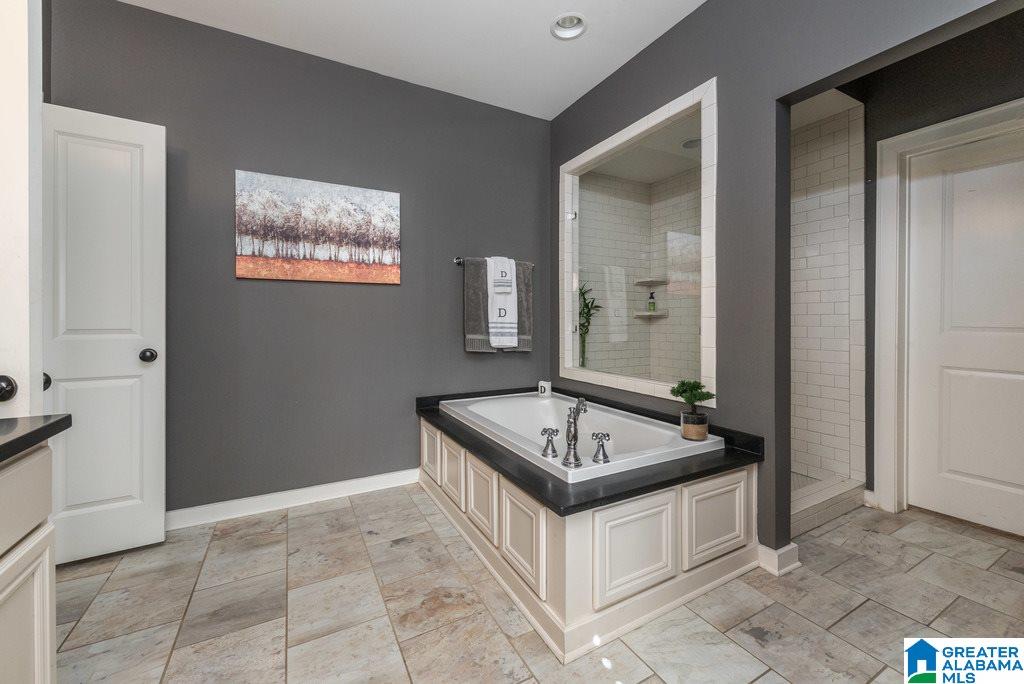 2711 Montauk Road Birmingham, AL 35226 - Photo 17 of 33