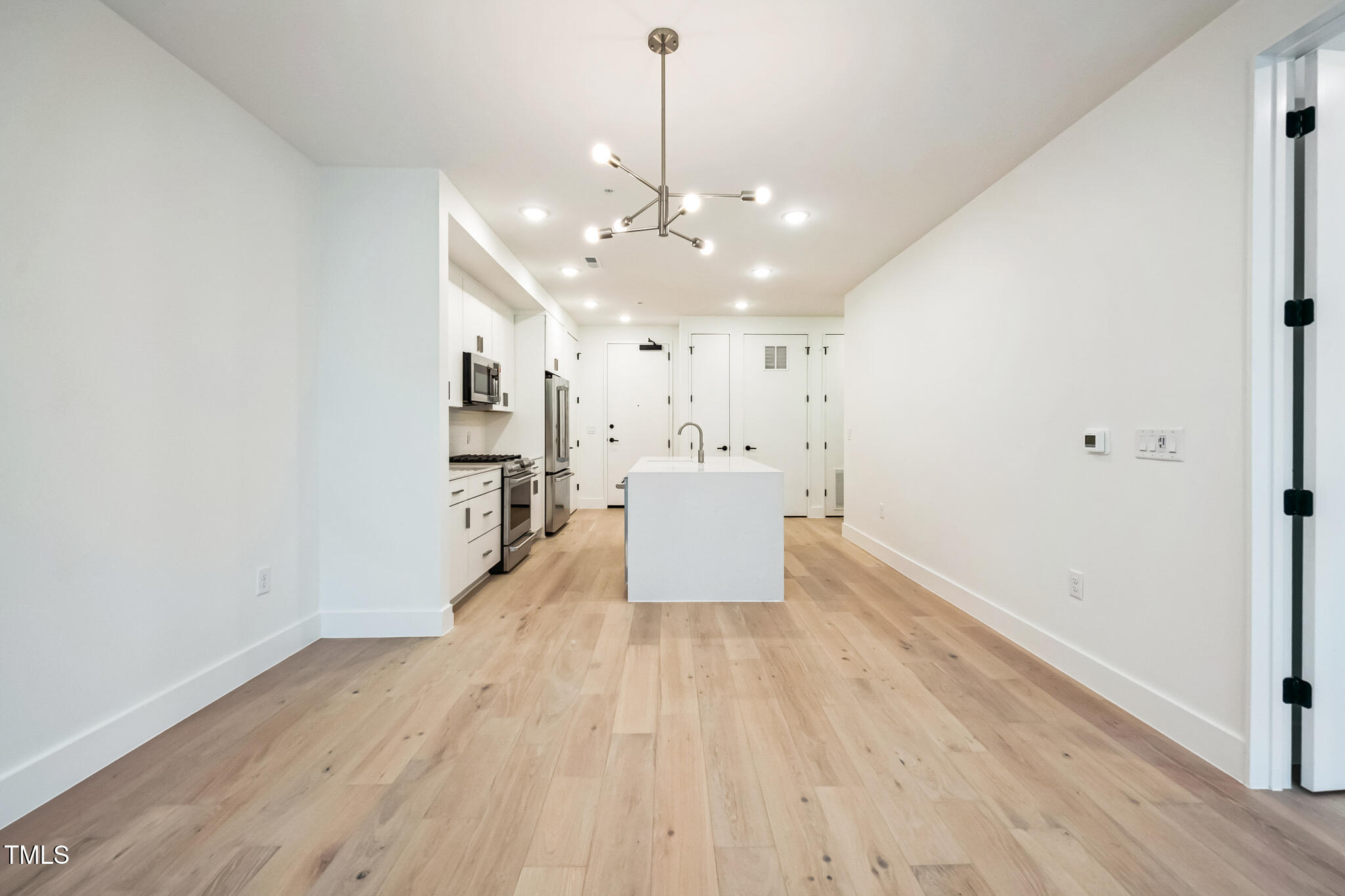 29 Enterprise Street, Unit 307 Raleigh, NC 27607 - Photo 6 of 28 29_Enterprise_St_Raleigh_NC_27607_USA-Ki