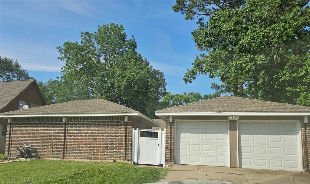17210 Cutter Way Crosby, TX 77532 - Photo 1 of 10