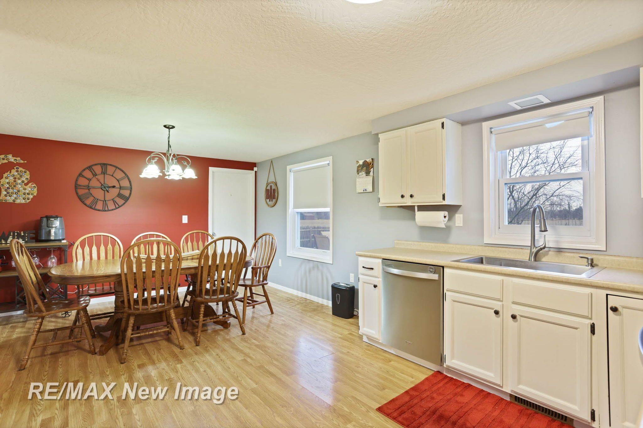 3116 North Thomas Road Freeland, MI 48623 - Photo 11 of 27