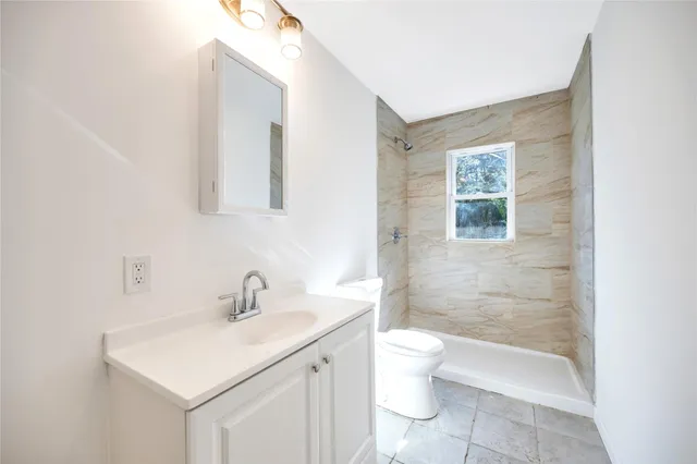 $599,999 | 613 Bourdois Avenue, Bellport, NY 11713