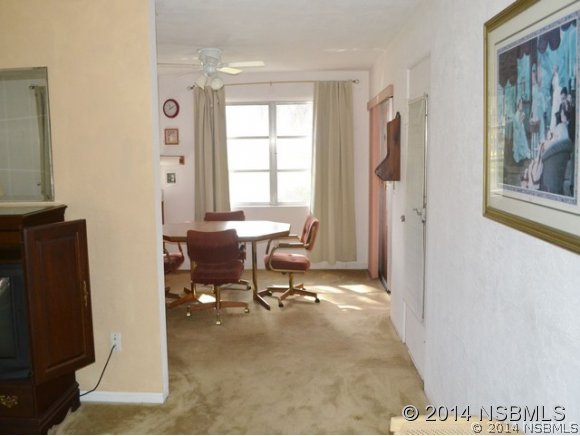 910 Fernald Street Edgewater, FL 32132 - Photo 3 of 12 Gallery Image 3
