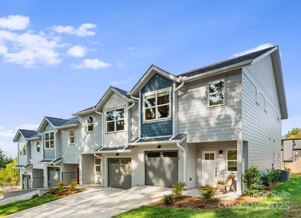 $384,900 | 9 Bolton Street, Unit 5, Asheville, NC 28806
