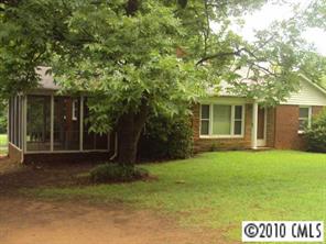 4824 Nevin Road Charlotte, NC 28269 - Photo 1 of 8 Gallery Image 1
