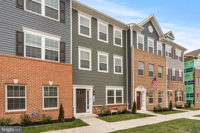 $2,595 | 7106 Delegate Place, Frederick, MD 21703
