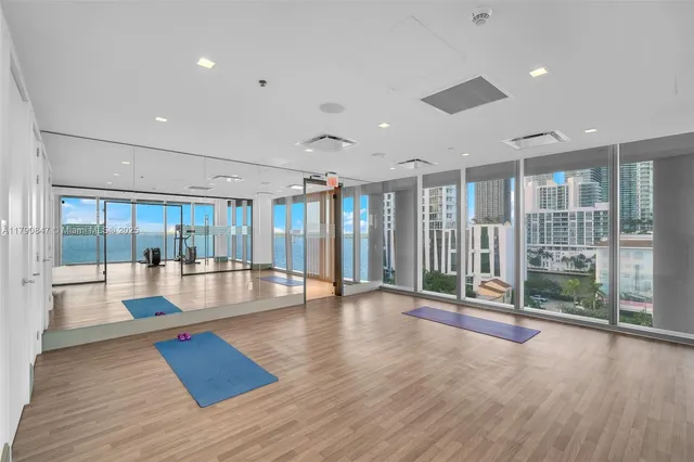 $4,724,500 | 700 Northeast 26th Terrace, Unit TH403, Miami, FL 33137