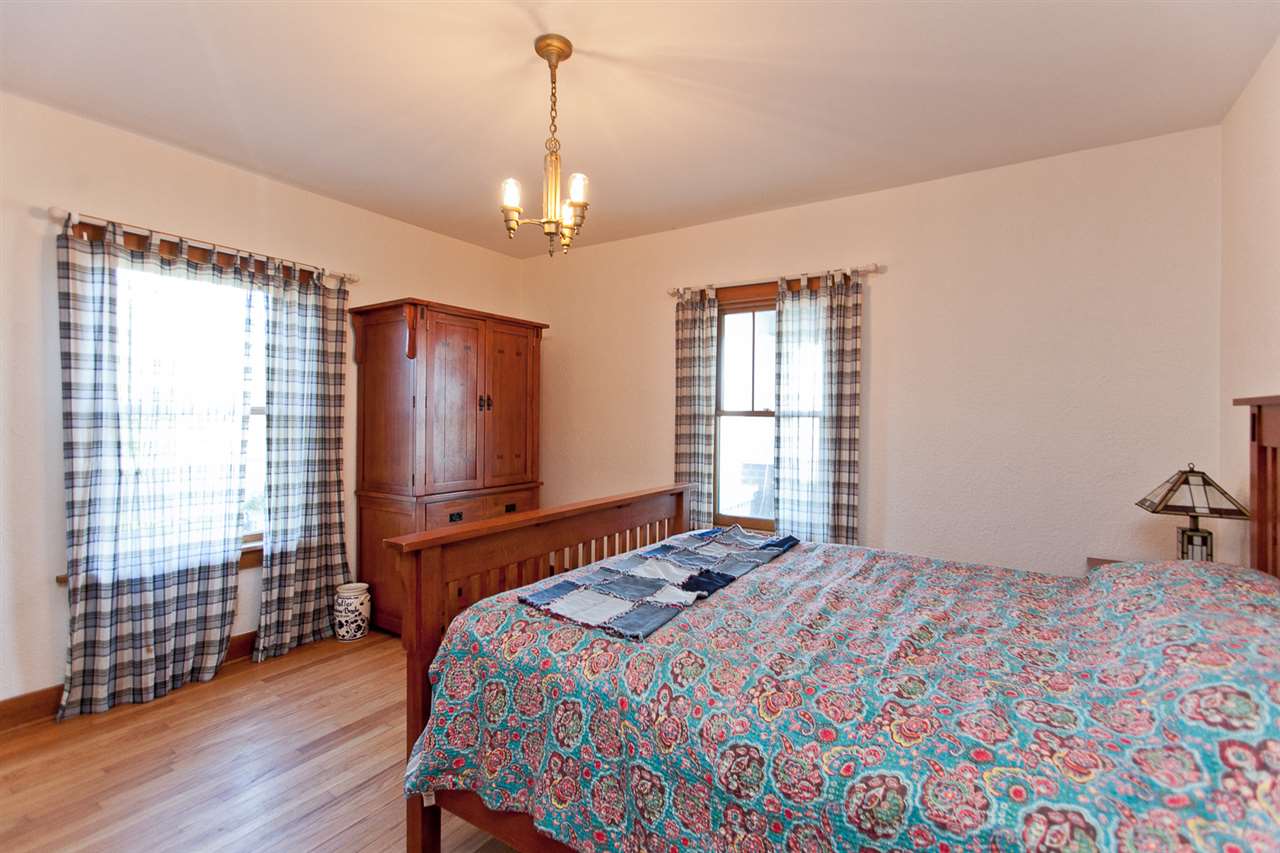 3228 Benton Iowa Road Norway, IA 52318 - Photo 18 of 45 Gallery Image 18