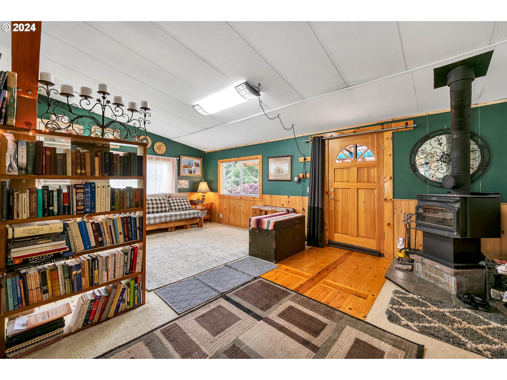 29510 Simmons Road Eugene, OR 97405 - Photo 18 of 47 Gallery Image 18