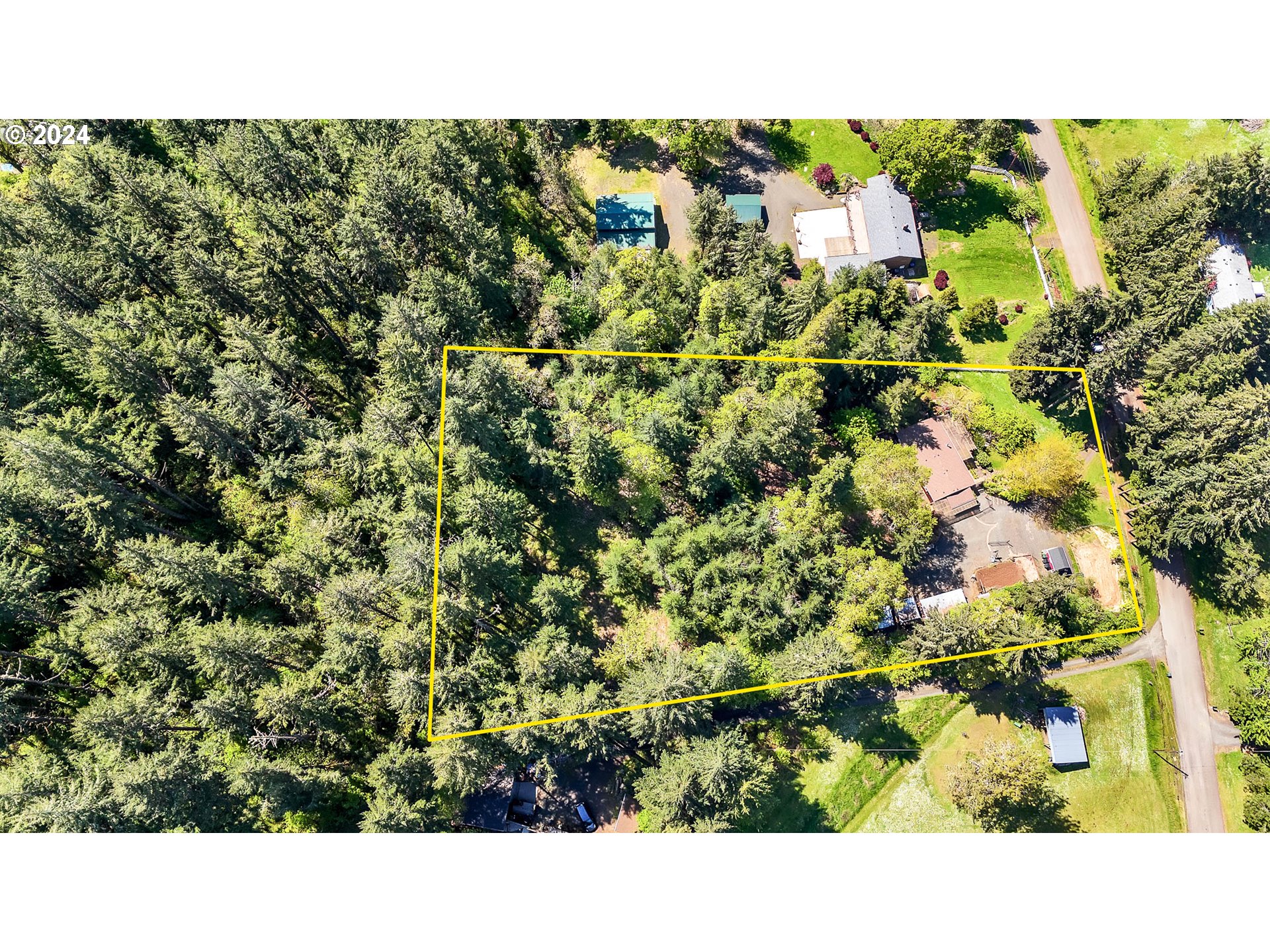 29510 Simmons Road Eugene, OR 97405 - Photo 2 of 47 Gallery Image 2