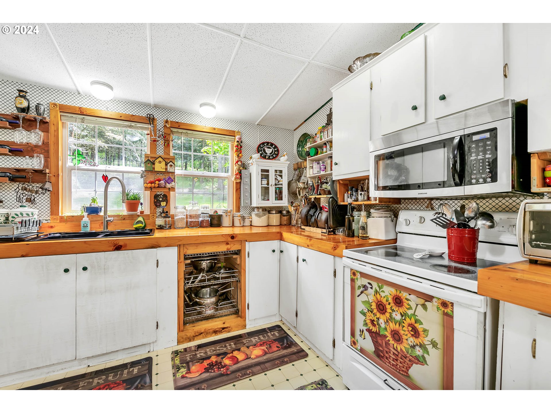 29510 Simmons Road Eugene, OR 97405 - Photo 22 of 47 Gallery Image 22