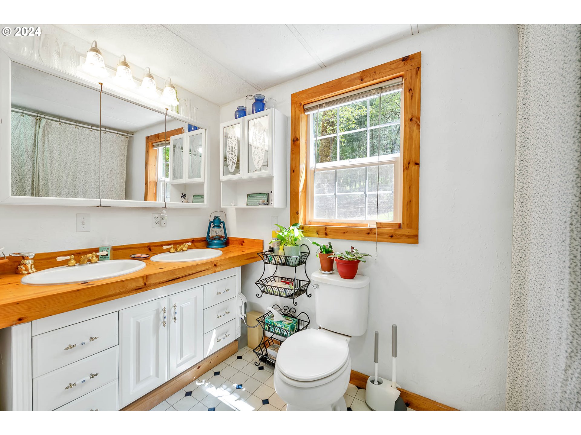 29510 Simmons Road Eugene, OR 97405 - Photo 27 of 47 Gallery Image 27