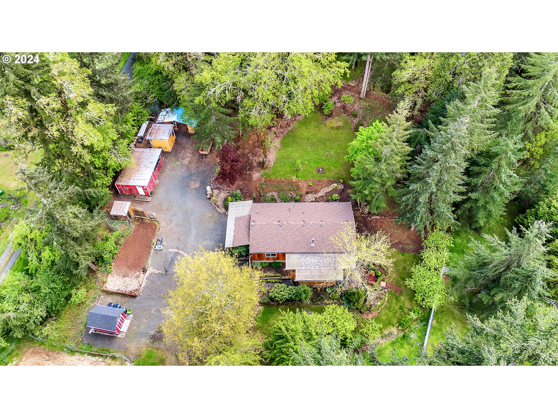 29510 Simmons Road Eugene, OR 97405 - Photo 8 of 47 Gallery Image 8