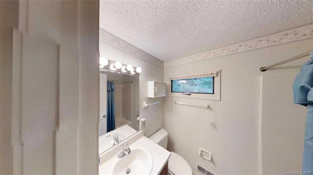 154 Beverly Road Asheville, NC 28805 - Photo 18 of 27 Gallery Image 18