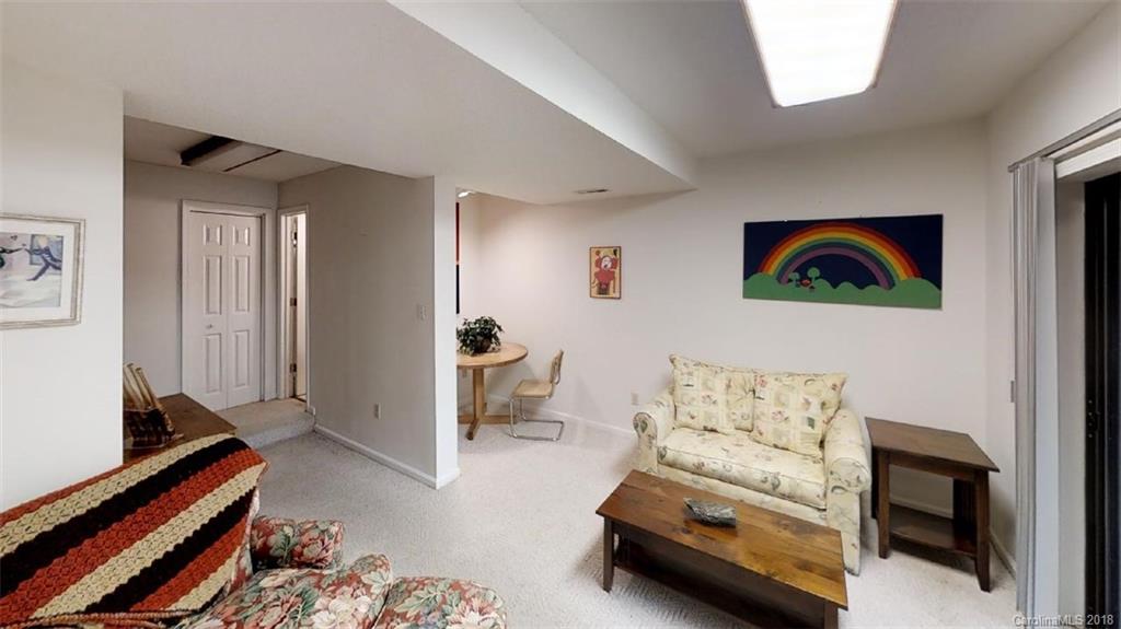 154 Beverly Road Asheville, NC 28805 - Photo 20 of 27 Gallery Image 20