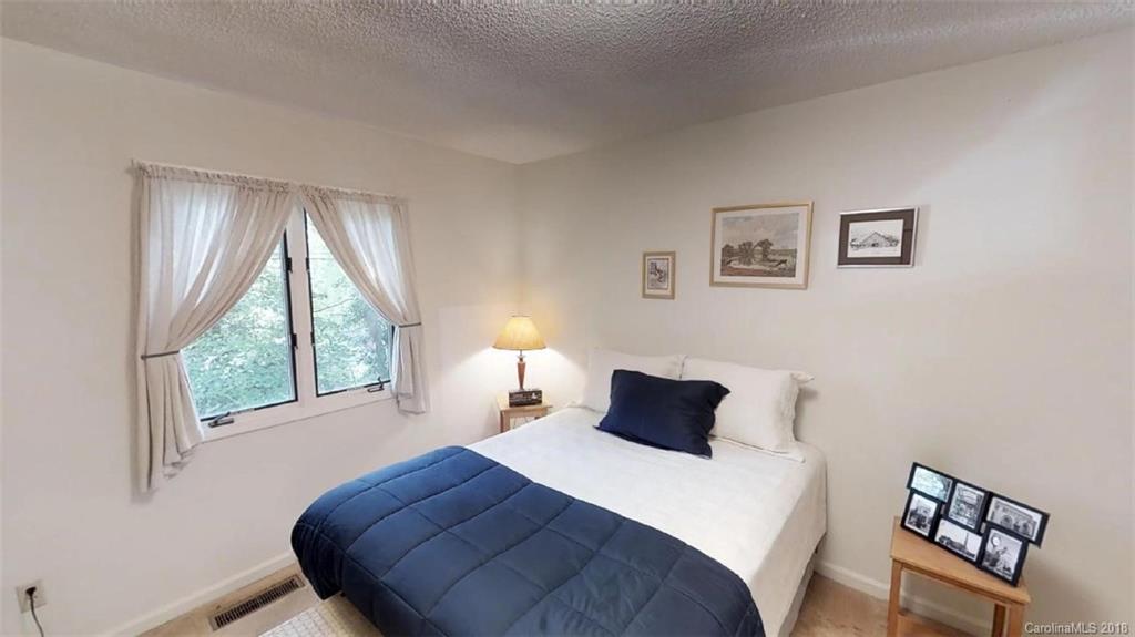 154 Beverly Road Asheville, NC 28805 - Photo 10 of 27 Gallery Image 10