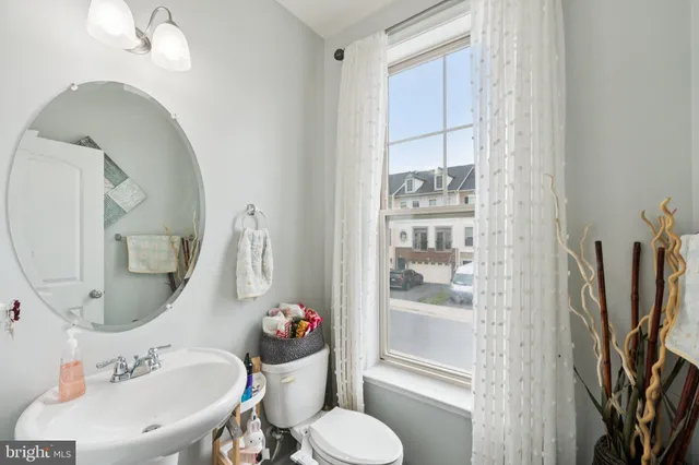 a view of livingroom with furniture and wooden floor