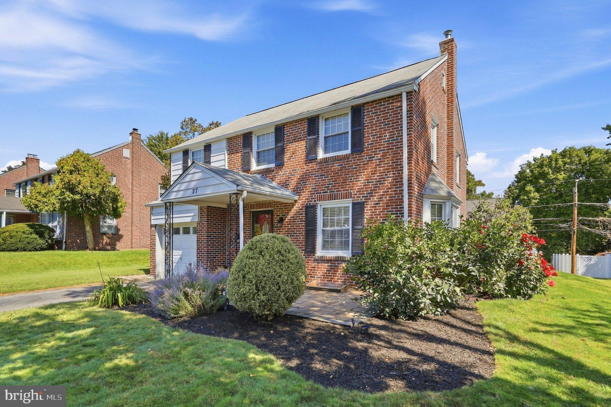 27 Dewey Road Cheltenham, PA 19012 - Photo 2 of 22 Gallery Image 2