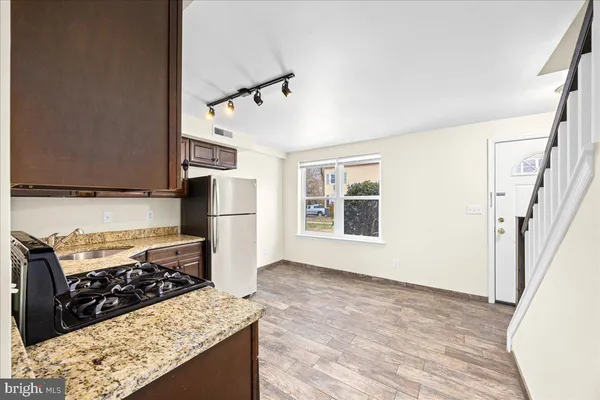 $1,950 | 101 East Camden Avenue, Unit 36, Moorestown, NJ 08057