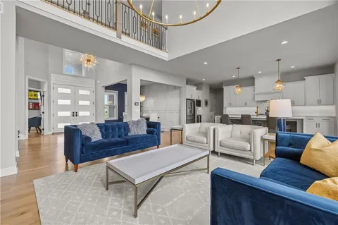 $950,000 | 15809 El Monte Street, Overland Park, KS 66224
