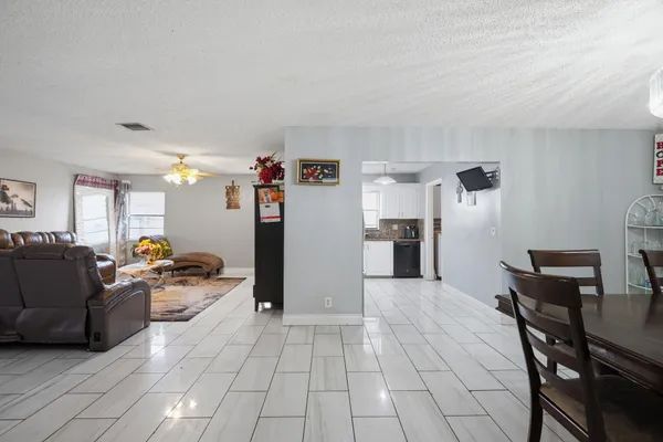 $487,500 | 1301 Southwest 75th Avenue, North Lauderdale, FL 33068