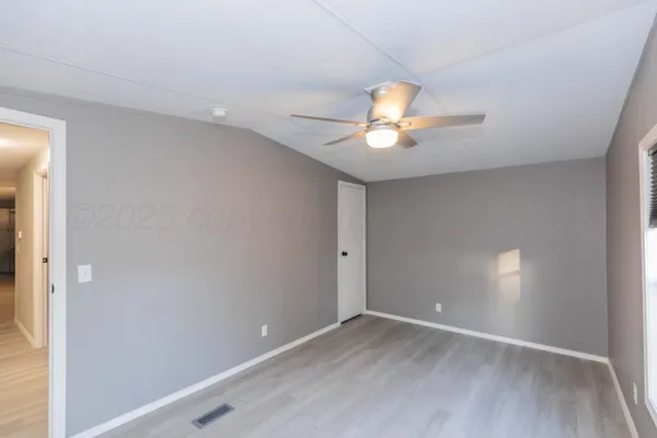 $83,000 | 217 East 4th Street, Lefors, TX 79054