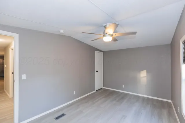 $83,000 | 217 East 4th Street, Lefors, TX 79065