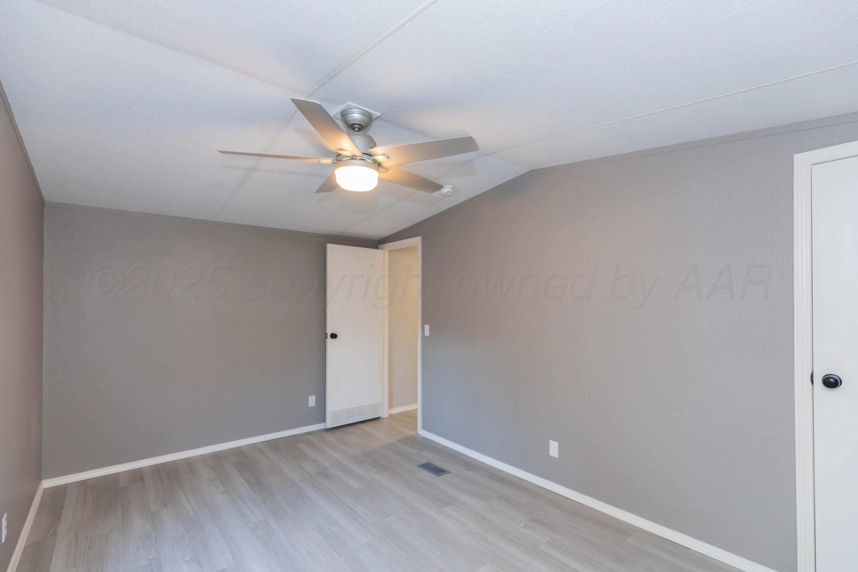 217 East 4th Street Lefors, TX 79065 - Photo 27 of 38 BEDROOM 3 VIEW 3