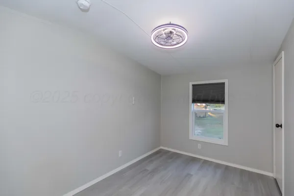 $83,000 | 217 East 4th Street, Lefors, TX 79054